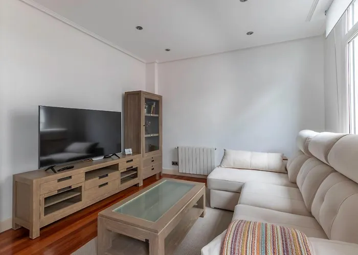 La Alameda De Indautxu * ビルバオ